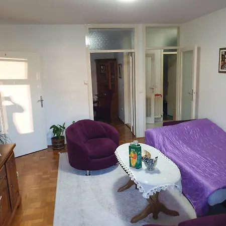 Appartement Ayaan II *