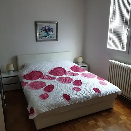 Appartement Ayaan II *